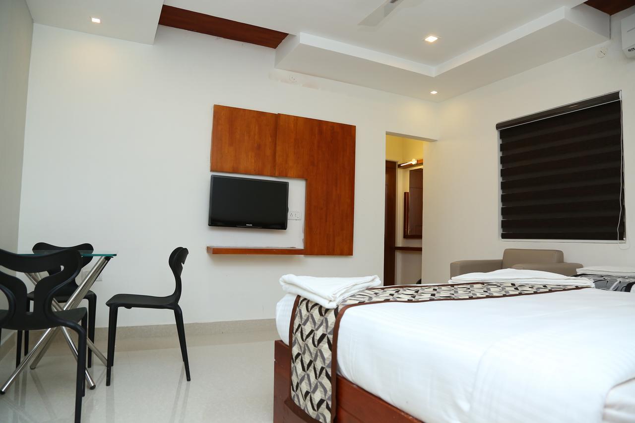 4U Business Hotel Chennai Luaran gambar