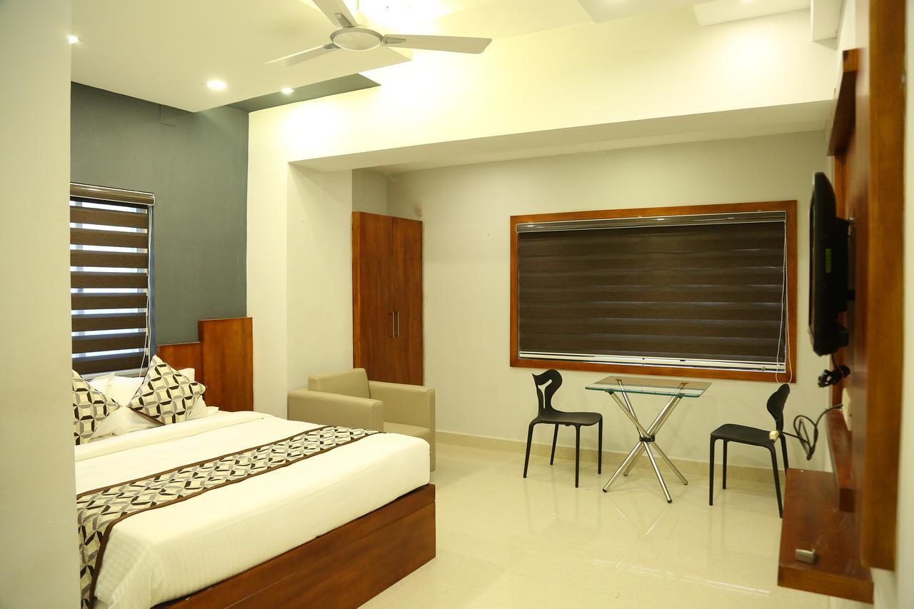 4U Business Hotel Chennai Luaran gambar